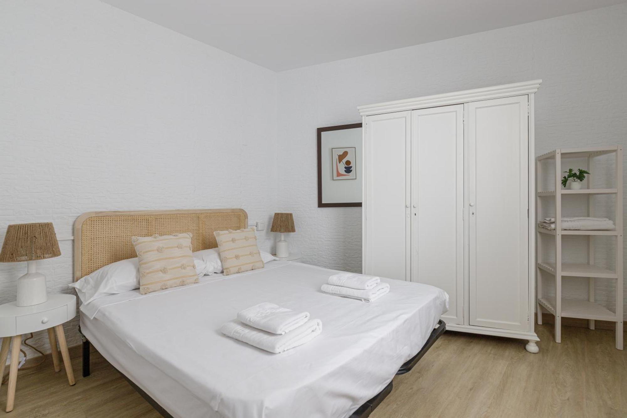 Caterina Pedregalejo Apartment Malaga Exterior photo