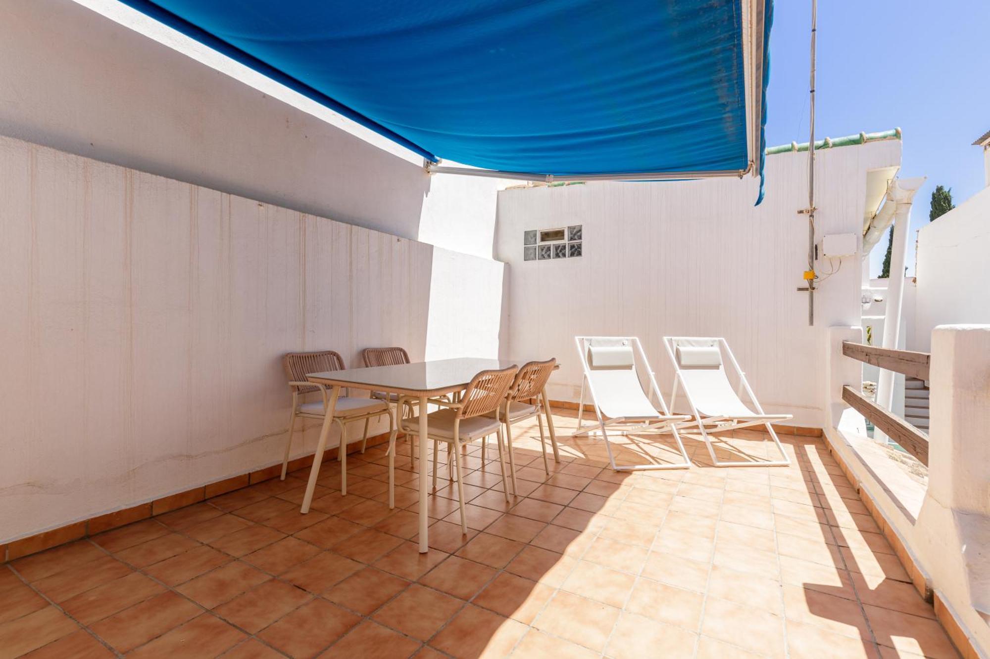 Caterina Pedregalejo Apartment Malaga Exterior photo
